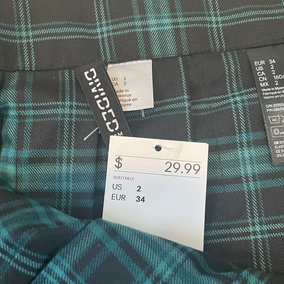 Plaid Skirt - Picture 2 of 2